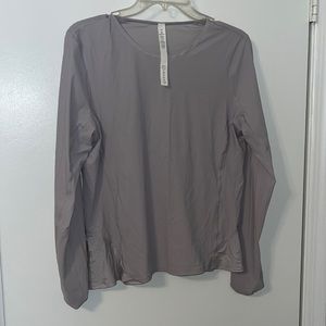 SUPER cute peplum lululemon top!!